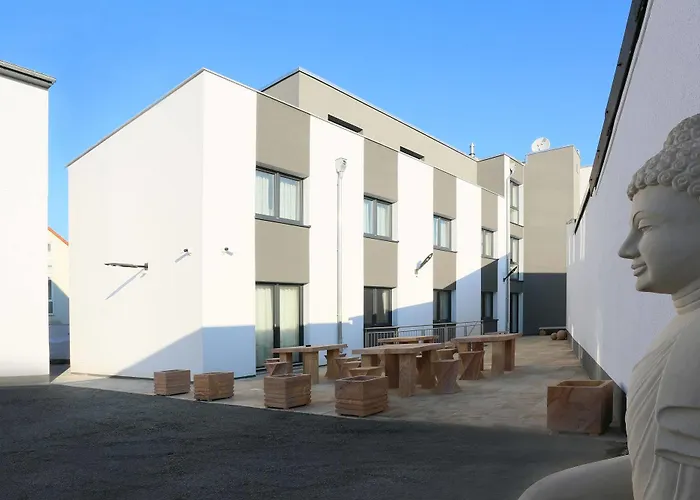 Naam Hotel & Apartments Frankfurt City-Messe Airport