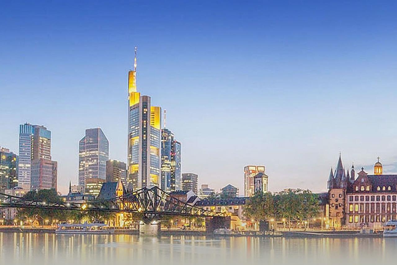 Hotel Naam & Frankfurt City-messe Airport 3*