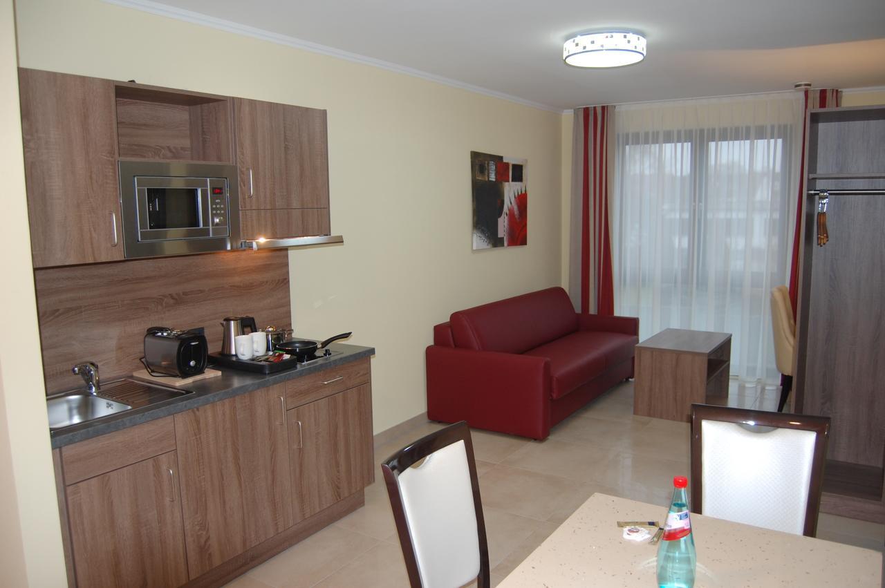 Hotel Naam & Frankfurt City-messe Airport