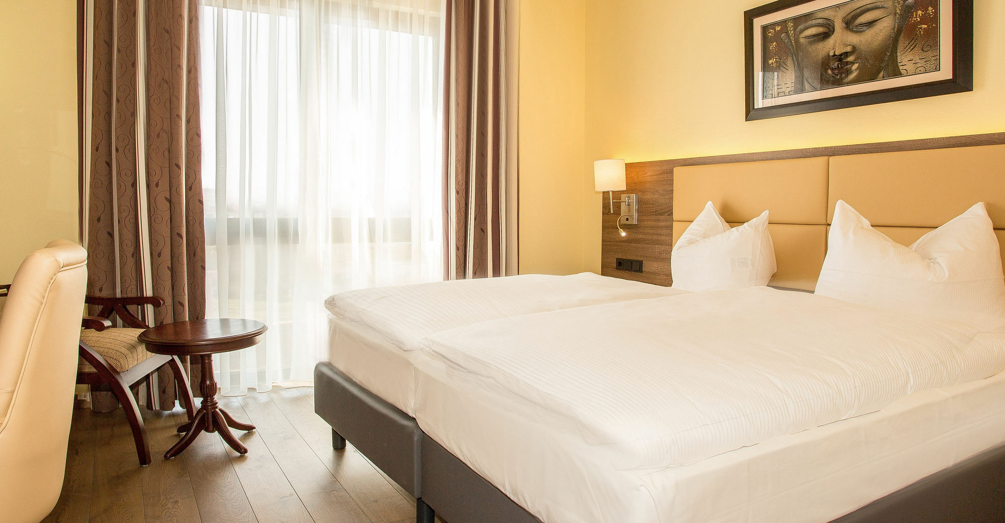 Hotel Naam & Frankfurt City-messe Airport Frankfurt am Main